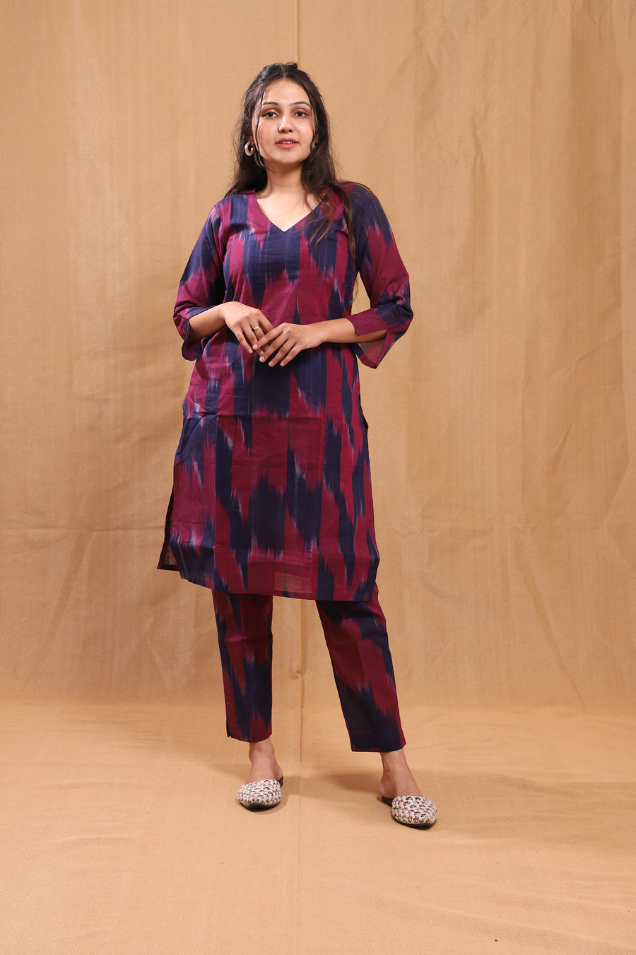 Aarohi Ikkat Cotton Kurta set