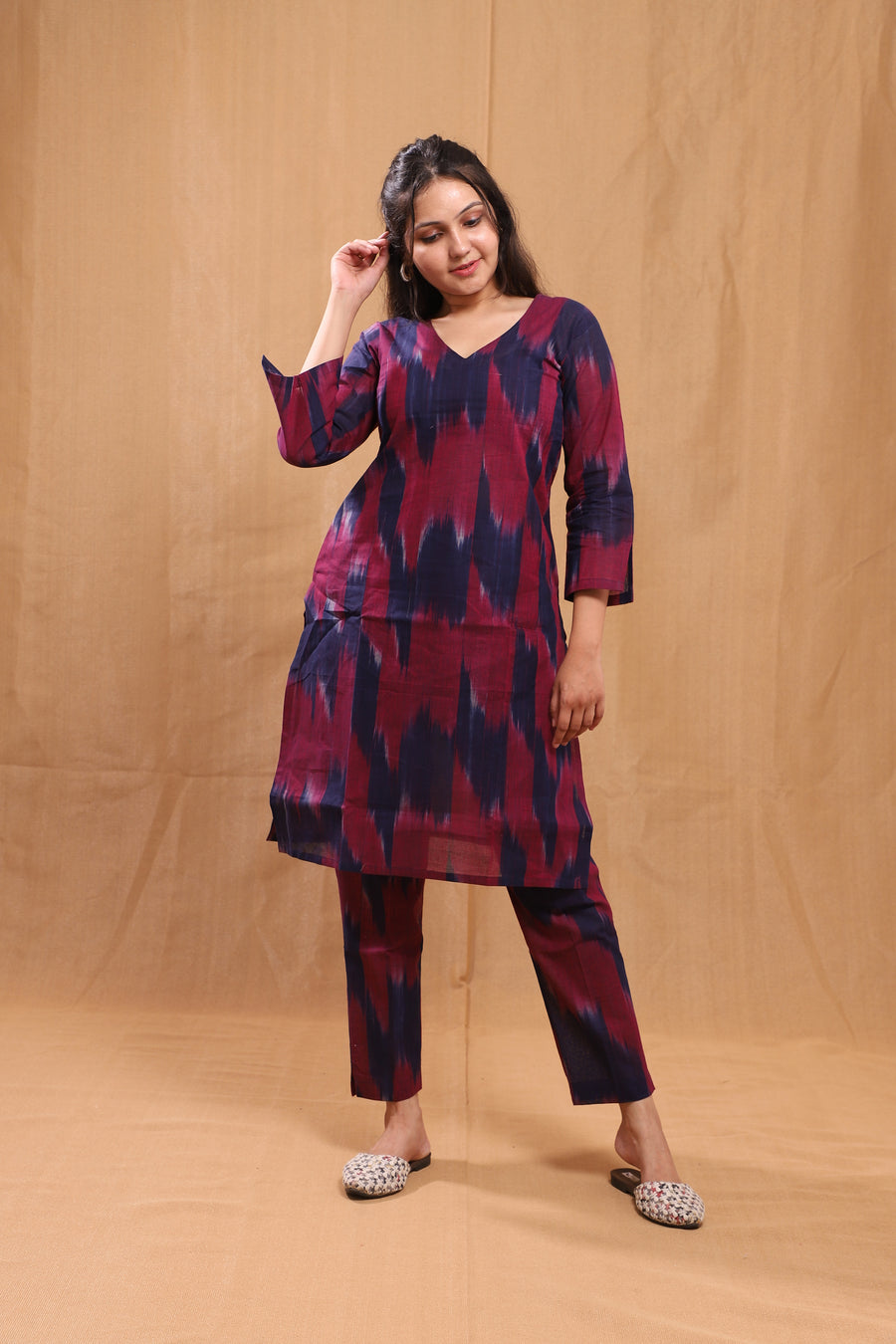 Aarohi Ikkat Cotton Kurta set